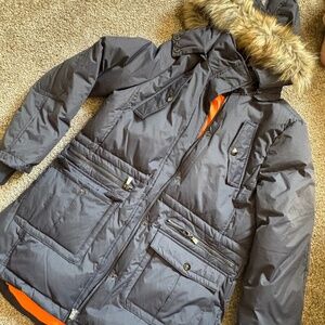 Womens NWOT winter jacket